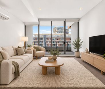 Modern apartment in sought-after resort style complex - Photo 2