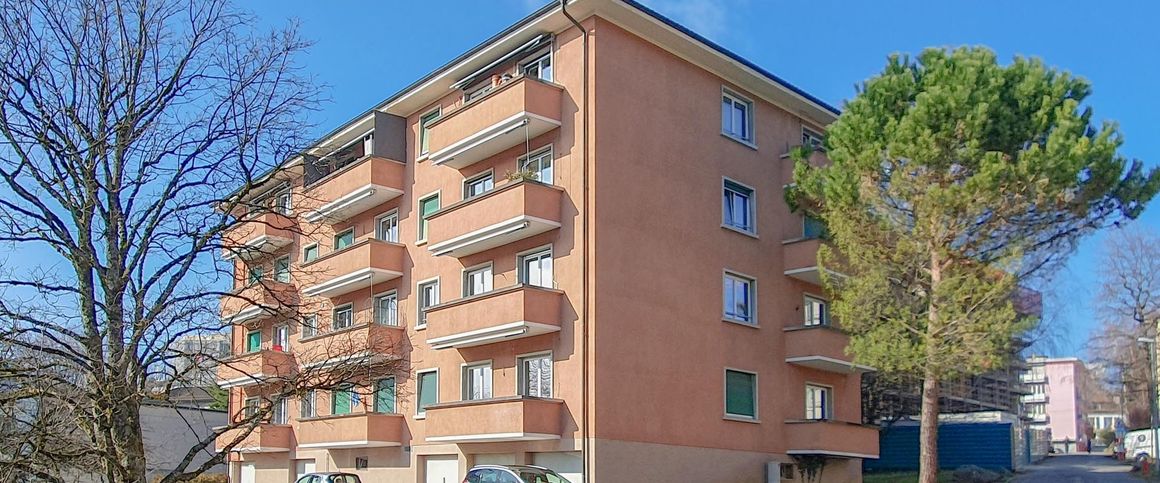 Appartement de 2,5 pièces situé au rez-de-chaussée. - Foto 1