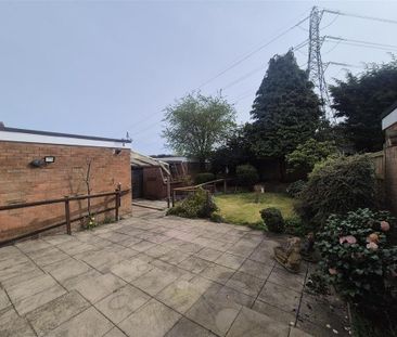 2 bedroom detached bungalow to rent - Photo 4