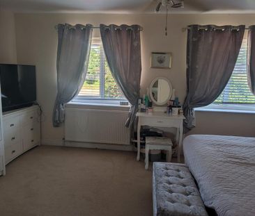 3 bedroom semi-detached house to rent - Photo 5