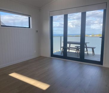 Two storey town-house in Stanmore Bay - Photo 5