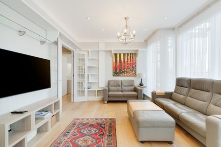 3 bedroom penthouse to rent - Photo 2