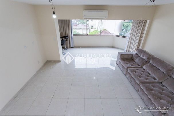 Apartamento com 2 quartos e 184m² para alugar em Petrópolis, Porto Alegre. - Photo 1