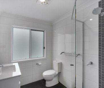 Unit 1/809 Warringah Road, - Photo 4