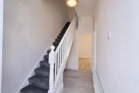 2 bedroom property to rent - Photo 5
