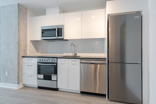 For Lease - 284 King Street Unit# 903, Toronto, Ontario - Photo 1