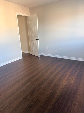 For Lease - 13 Lanternlight Lane, Brampton, Ontario - Photo 3