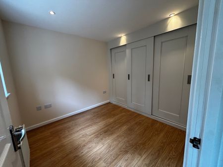 Scarlett Avenue, Aylesbury, Wendover - Photo 4