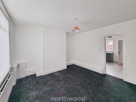 3 bedroom terraced house to rent - Photo 5