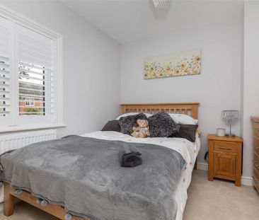 3 bedroom terraced house to rent - Photo 4