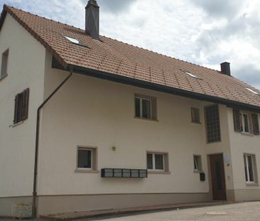 Appartement mansardé confortable de 2 pièces ! - Foto 3