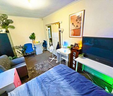 1/23 Housden St, Broadmeadows, Vic 3047 - Photo 1