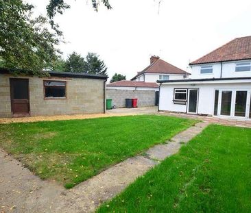 Third Crescent, Slough, SL1 - Photo 4