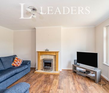 2 bedroom bungalow to rent Hawthorn Close, Chichester, PO19 - Photo 1