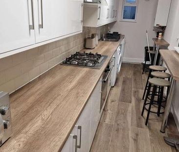 Winifred Avenue, Coventry, CV5 - Photo 2