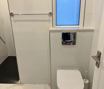 Studio Flat, Plough Lane, SW19 - Photo 4