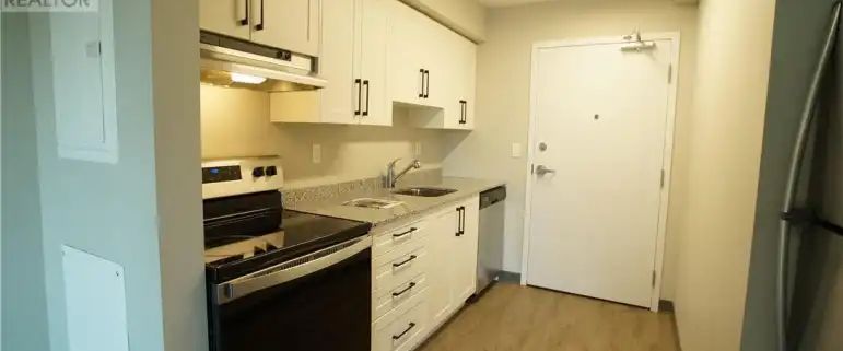 601 - 595 STRASBURG ROAD | 601 - 595 STRASBURG ROAD, Kitchener - Photo 1