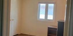 ROOMS (PRIVATE) IN THE GTA FOR RENT: ideal for a femaIe Student - Photo 2