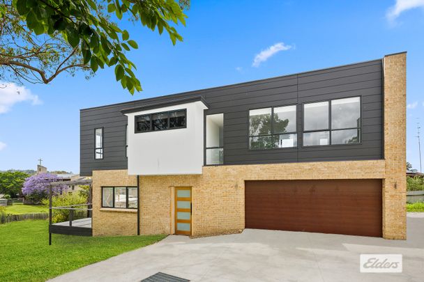 7/15-17 Figtree Crescent - Photo 1