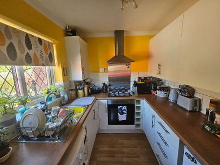 1 bedroom end of terrace house to rent - Photo 2