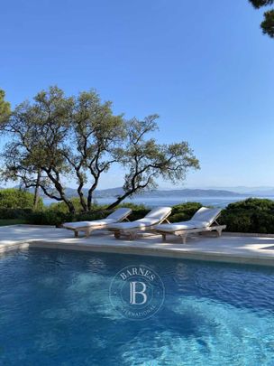 SAINT-TROPEZ - LES PARCS - VILLA 7 CHAMBRES - PISCINE - VUE MER - Photo 1