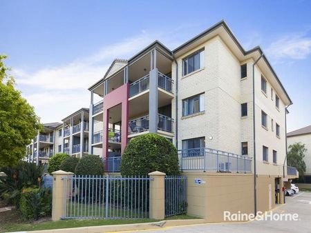 40/300 Sir Fred Schonell Drive, St Lucia, QLD 4067 - Photo 3