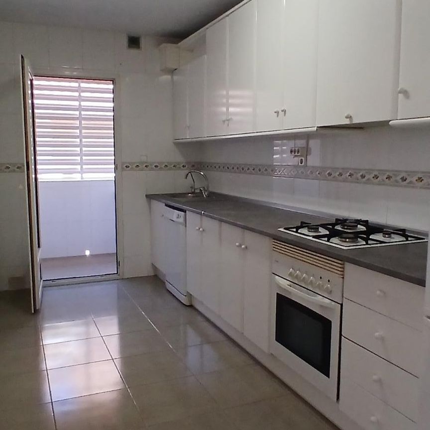 Flat - Murcia (Molinos del Rio) - Photo 1