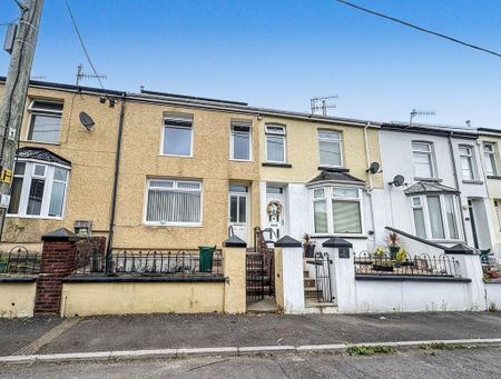 3 bedroom terraced house to rent - Photo 4