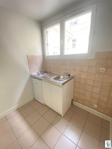 Location Appartement 1 pièce 21m² ROUEN 76000 - Photo 2