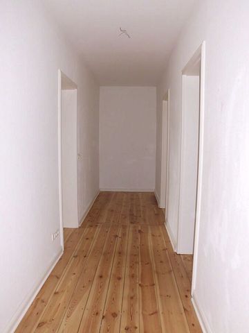 herrliche 2-Raum Wohnung im Erdgeschoss mit EBK und Südbalkon - Photo 5