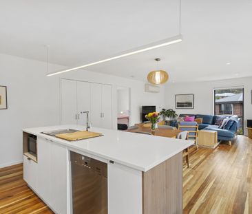 Comfortable, Modern Living in Sought After Location - Photo 6