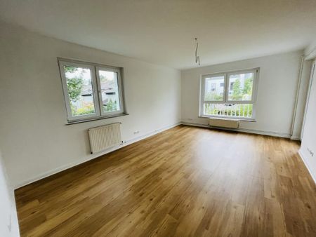 Platz für die ganze Familie! 4-Zimmer-Wohnung im Woogsviertel! - Photo 3