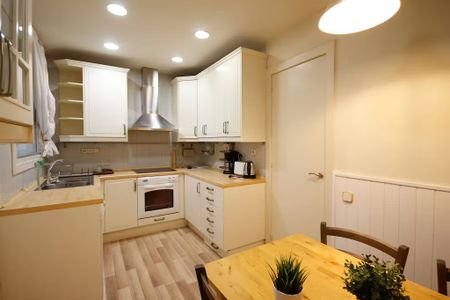 Carrer de Balmes, Barcelona, Catalonia 08007 - Foto 3