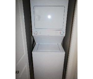 2 Bed Downtown Edmonton 12th Floor Underground Parking Balcony - Photo 5