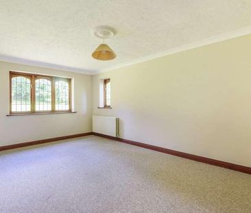 Perrotts Brook, Cirencester, GL7 - Photo 4