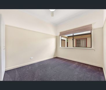 17 Ethel Street, Newtown, Qld 4350 - Photo 5