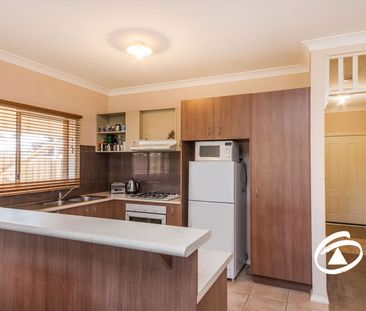 12 Tyrell Place, 3810, Pakenham Vic - Photo 6