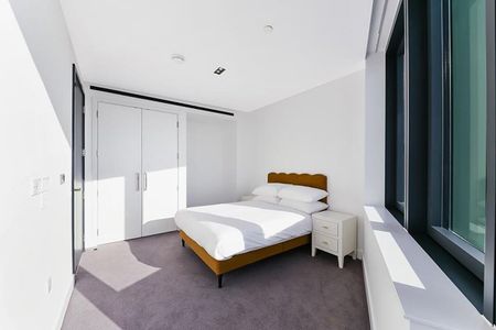 Apartment for rent in Amory Tower, London E14 - Photo 4