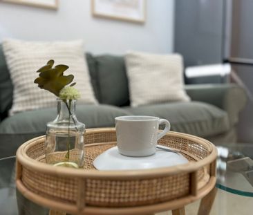 Modern room in Sol - Photo 3