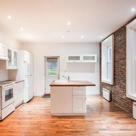 3 CH - 1 SDB - Montréal - $2,995 /mo - Photo 3