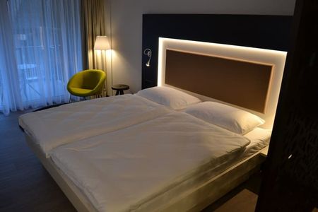 "Komplett möblierte Business-Apartments in Stansstad zu vermieten" - Foto 2