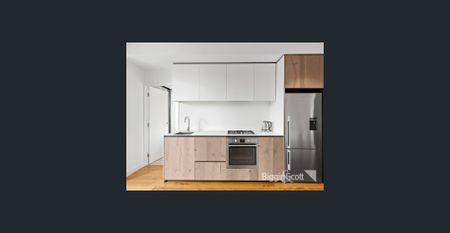 EXQUISITE 1 BEDROOM APARTMENT WITH LARGE BALCONY, NATURAL LIGHT, OFF STREET PARKING - Photo 2