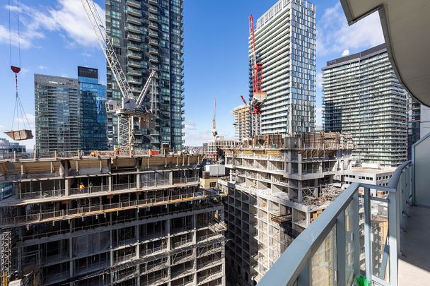 Condo à louer à Toronto - Photo 1