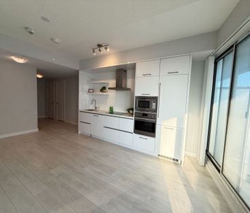 For Lease - 2221 Yonge Street Unit# 4005, Toronto, Ontario - Photo 5