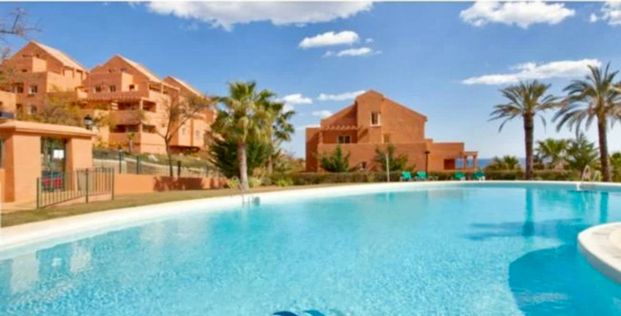 Alquiler de piso en Calle Lila, 17 - Photo 1