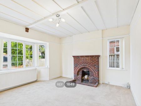 3 bedroom property to rent - Photo 2