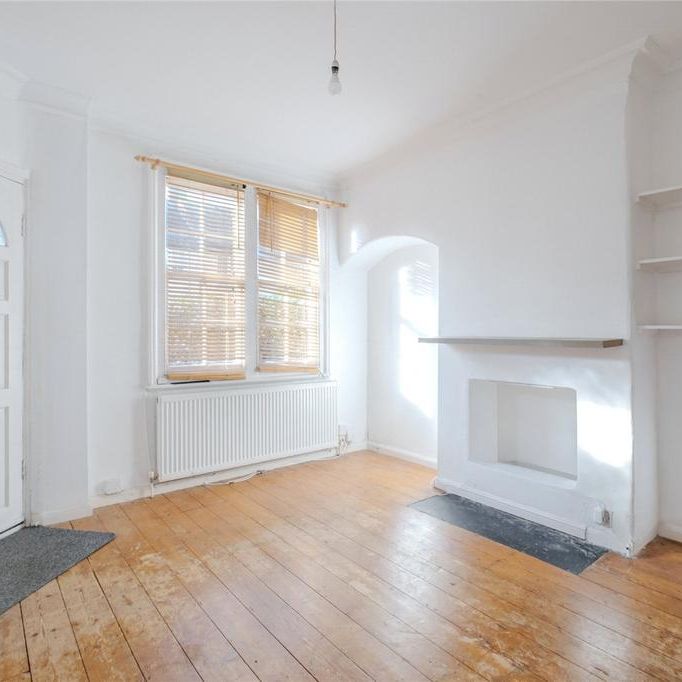 2 bedroom house to rent - Photo 1