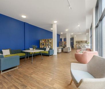 Studio to rent - Photo 2
