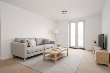 Tudor Way, Knaphill, Woking - Photo 5