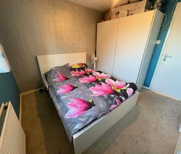 2 bedroom property to rent - Photo 3